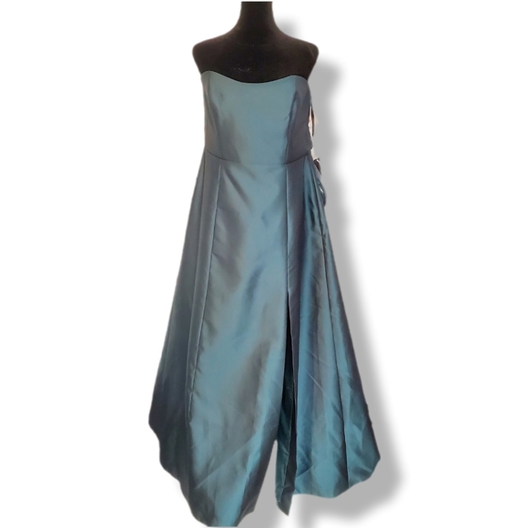 NWT ALFRED SUNG Strapless A-Line Satin Gown with Bow Detail Sz 16